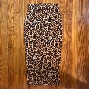 Animal Printed skirt.